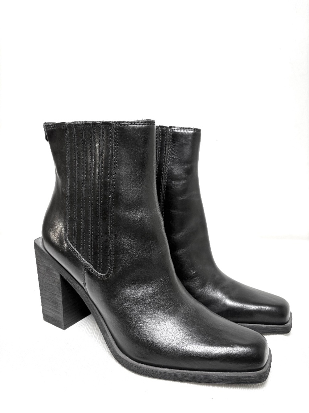 SAM EDELMAN Emalia Leather Boots Square Toe